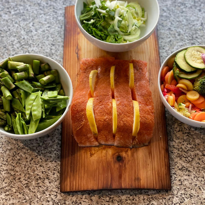 Green Thai Curry with Grilled Salmon - HOT WOK